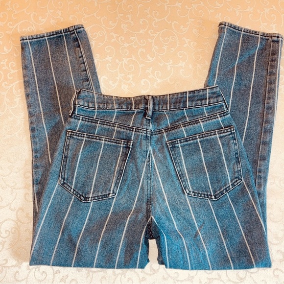 PacSun High Rise Mom Jeans In Railroad - Picture 8 of 16